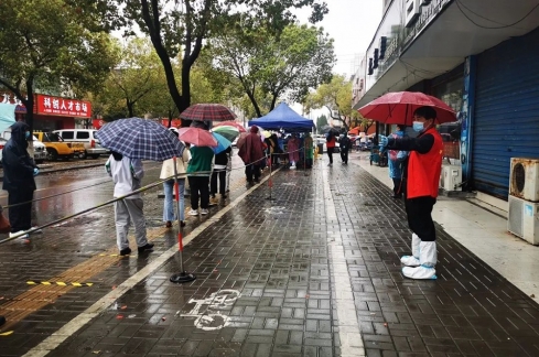 配合管理核酸检测秩序